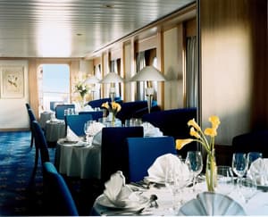celebrity cruises celebrity xpedition dining 1.jpg